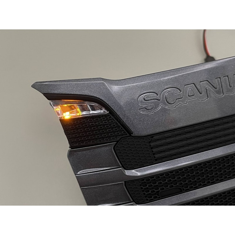 Front Grill Pos.LED Flasher Scania 770S