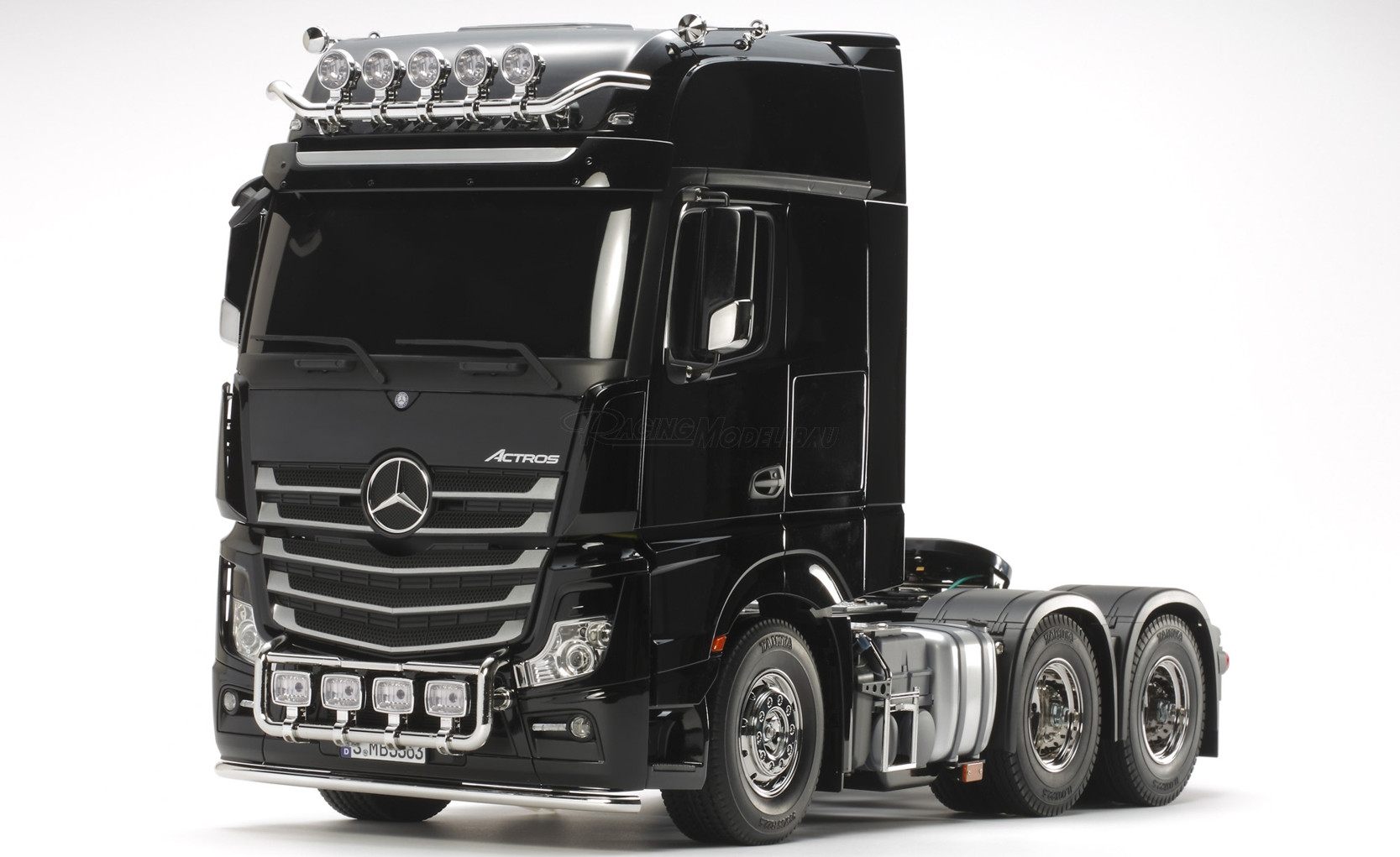 Mercedes Actros 3363 GigaSpace 6x4