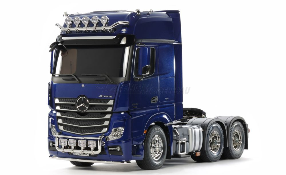 Mercedes Actros 3363 Pearl Blue