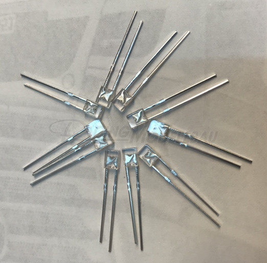 LED rot 2x3x4mm 2V/700mcd 10Stk.