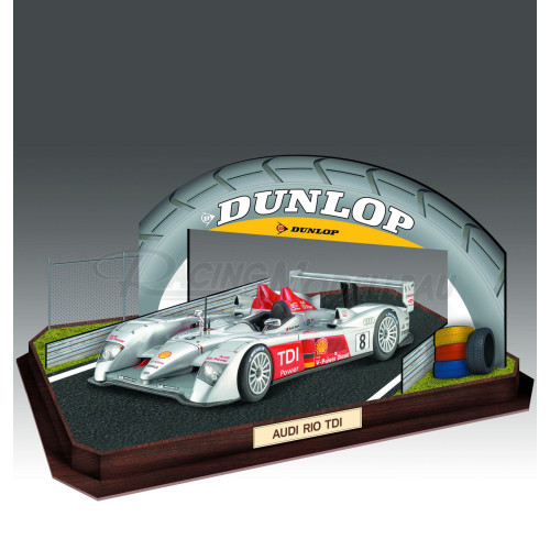 Gift Set Audi R10 TDI Le Mans/ 3D-Puzzle Diorama