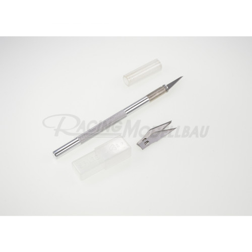 Cuttermesser mit 5 Klingen